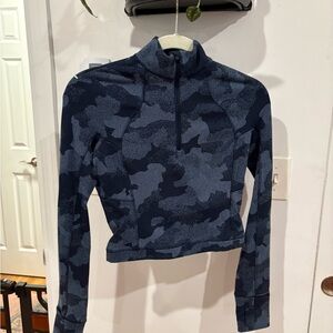 Lululemon cropped rulu run half zip